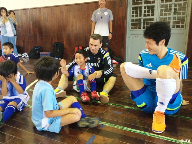 Visit to Japanese School re-energises team before Kyrgyzstan match