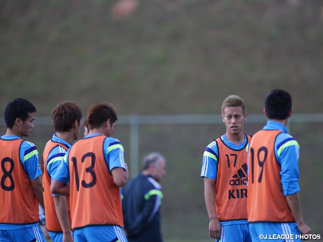 Japan National Team return to training for Colombia match
