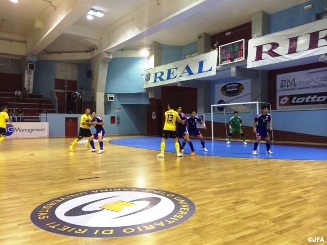 Futsal Japan National Team play their third training match on Italy tour
