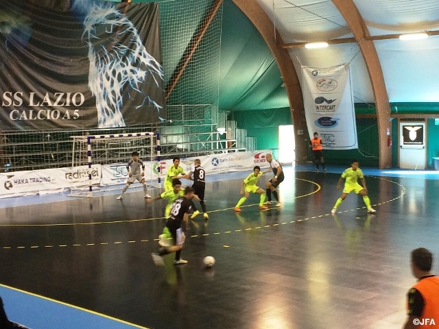 Futsal Japan National Team play their fourth training match on Italy tour