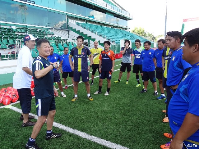 JFA official class C coach development training held in Thailand