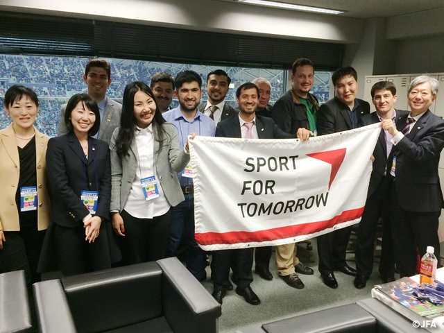日本・中央アジアU-15サッカー交流プログラム　キリンチャレンジカップ2015にて競技運営・マーケティング研修を実施