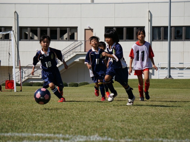 JFAレディース／ガールズサッカーフェスティバル 長野県松本市の松本平広域公園多目的球技場に、160人が参加！