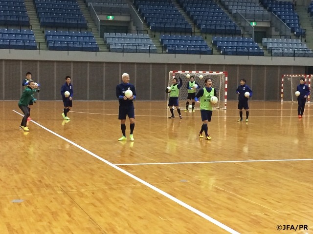 Japan Futsal National Team held two training sessions on 2nd day of domestic camp