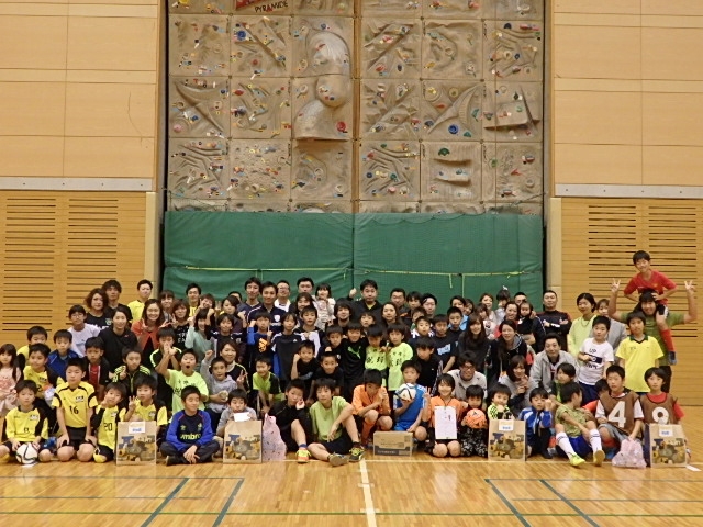JFAファミリーフットサルフェスティバル 北海道札幌市の北海道立総合体育センター(北海きたえーる)に、389人が参加！