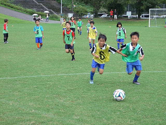 JFAフットボールデー 宮崎県延岡市の西階公園球技場に、437人が参加！