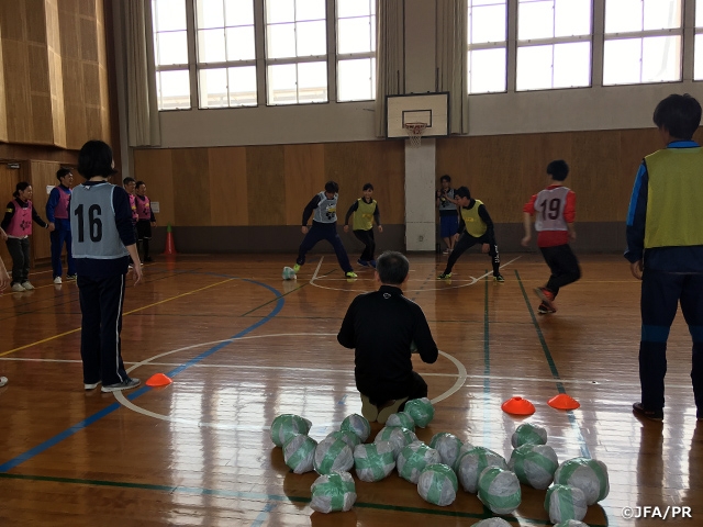 小学校教諭を対象とした「小学校体育サポート研修会」（11/30@北海道）参加者募集　サッカー未経験者、女性大歓迎！