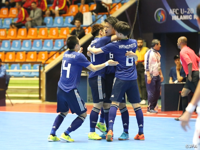 U-20 Japan Futsal National Team scores 3 goals in first half to win against Tajikistan at the AFC U-20 Futsal Championship Iran 2019