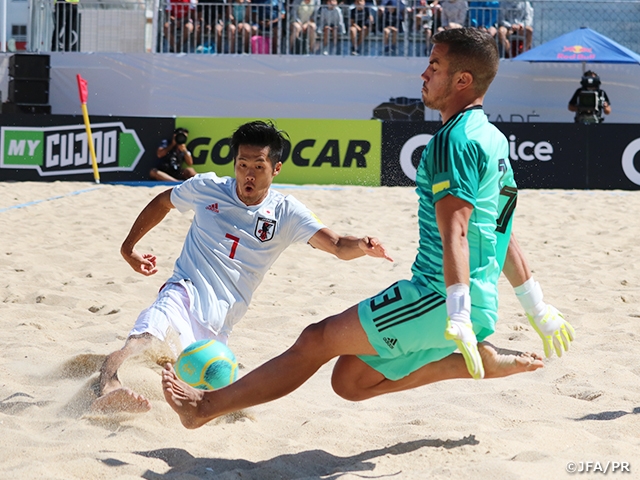 Despite taking the lead Japan Beach Soccer National Team loses to Spain 2-4 at the BSWW Mundialito Nazare 2019