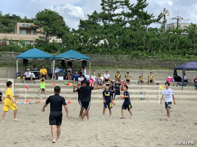 JFAビーチサッカー巡回クリニックを福井県坂井市で開催