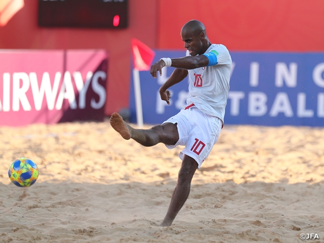 Japan Beach Soccer National Team defeat USA 4-3 to earn back to back wins at the FIFA Beach Soccer World Cup Paraguay 2019