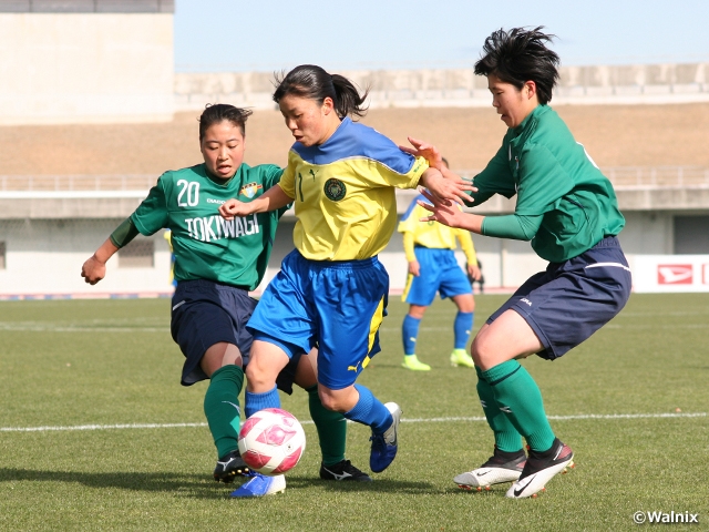 ベスト4が決定！同県対決を制した帝京長岡高校は初の準決勝へ　第29回全日本高等学校女子サッカー選手権大会