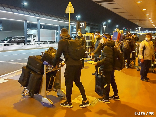 China PR National Team arrive in Japan ahead of match against SAMURAI BLUE in the AFC Asian Qualifiers (Road to Qatar)
