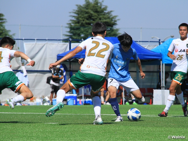 Fierce battle between Yokohama FC and Aomori Yamada ends in draw - Prince Takamado Trophy JFA U-18 Football Premier League 2022