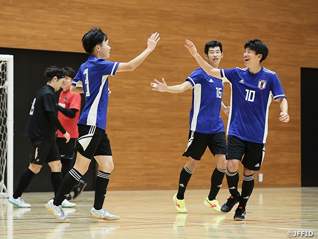 知的障がい者フットサル日本代表　知的障がい者フットサル世界選手権に出場