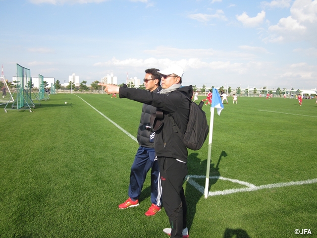 Chinese coaches visit to learn Japanese youth football development