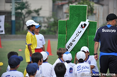 日本サッカーを応援する自治体連盟発足。
