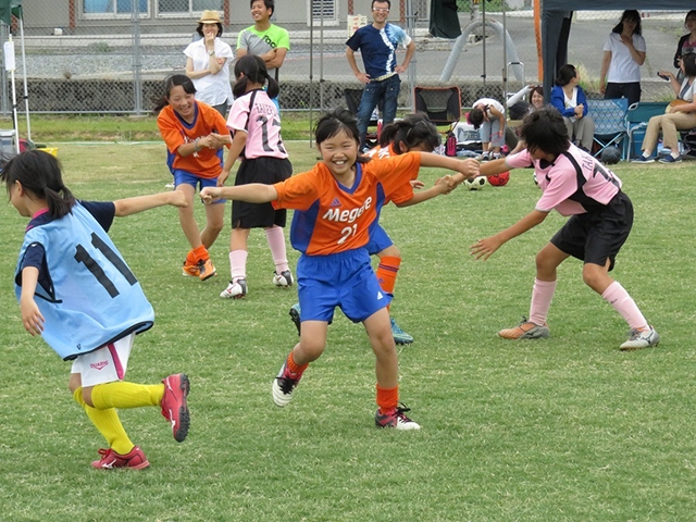 JFAレディース／ガールズサッカーフェスティバル 福井県福井市の藤岡サッカー場に、193人が参加！