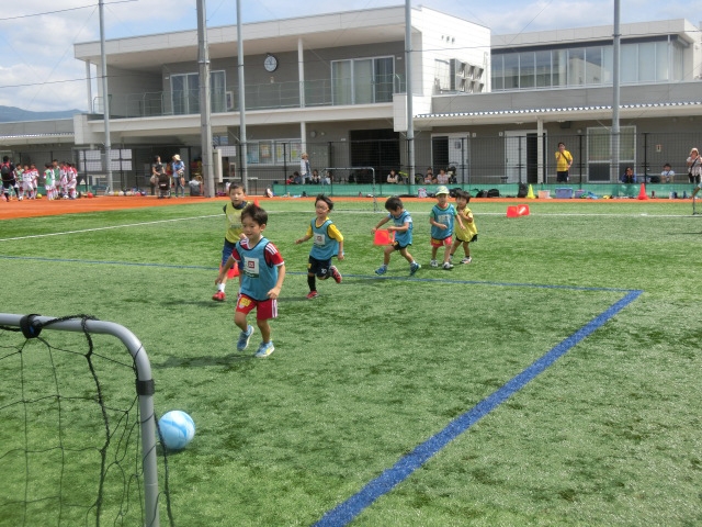 JFAキッズ（U-6/8）サッカーフェスティバル 福井県坂井市の丸岡スポーツランドに、386人が参加！