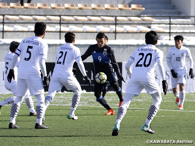 U 18 Japan National Team Beat Thailand And Qualify For Afc Championship With Three Consecutive Wins Afc U 19 Championship 18 Qualifiers Group I 4 8 November Mongolia Japan Football Association