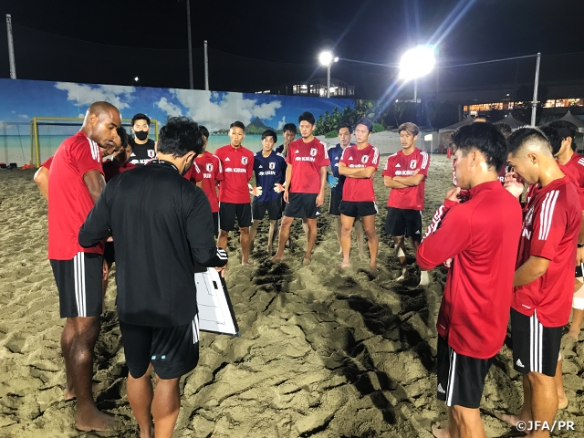 ビーチサッカー日本代表候補、茂怜羅オズ監督就任後初のトレーニングキャンプが始動