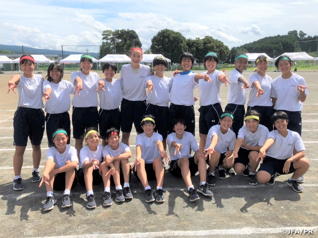 JFAアカデミー福島女子　選手が通う裾野市立富岡中で青嶺祭体育の部が開催