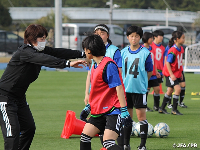 Jfaエリートプログラム女子u 13トレーニングキャンプに32名が参加 Jfa 公益財団法人日本サッカー協会
