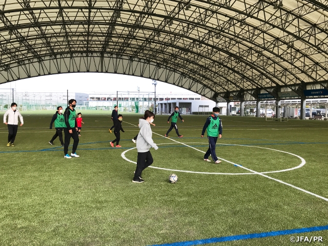 Jグリーン堺でウォーキングフットボール講習会を実施 Jfa 公益財団法人日本サッカー協会