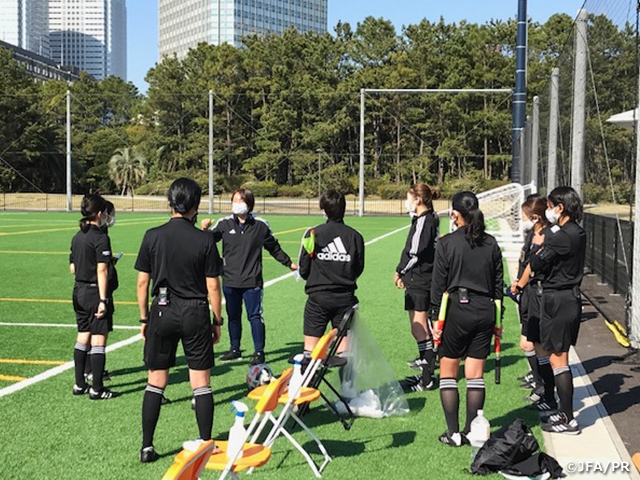Practical Training Course for Women's Class-1 Referees takes place ahead of the opening of the WE League