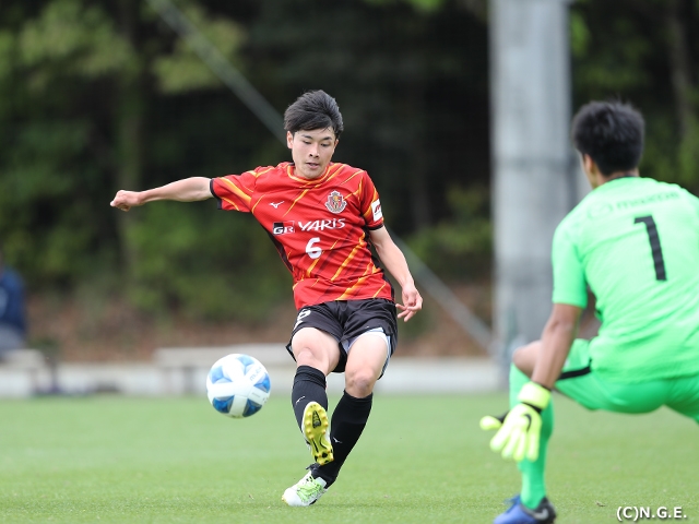 Battle between two undefeated sides ends in a draw at the Prince Takamado Trophy JFA U-18 Football Premier League 2021