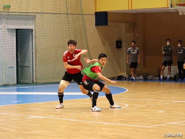 フットサル日本代表　ワールドカップの開催国・リトアニアで活動をスタート