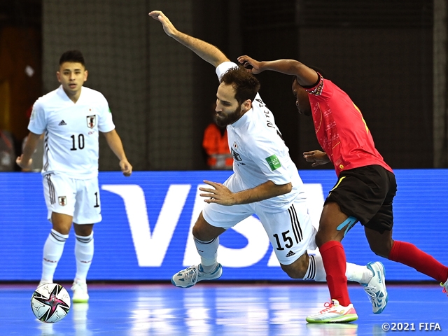 CONMEBOL.com - ¡Avanza Brasil! 🇧🇷👏 La Canarinha le ganó 4-2 a Japón 🇯🇵  y pasó a cuartos de final del Mundial FIFA de Futsal Lituania 2021 🏆🙌 📸  @cbf_futebol #FutsalWC