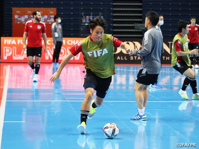 Japan Futsal National Team hold final training session ahead of match against Paraguay