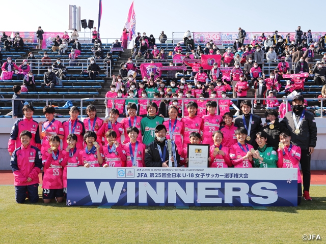 セレッソ堺が5大会ぶり3度目の頂点に Jfa 第25回全日本u 18 女子サッカー選手権大会 Jfa 公益財団法人日本サッカー協会